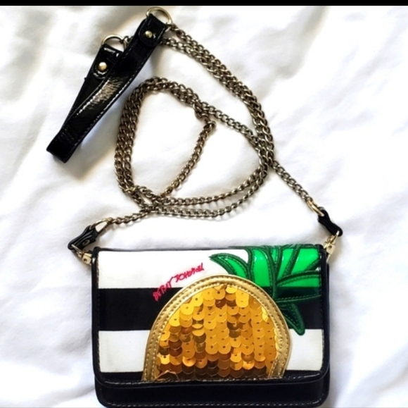 Betsey Johnson sequined pineapple crossbody - Picture 10 of 14